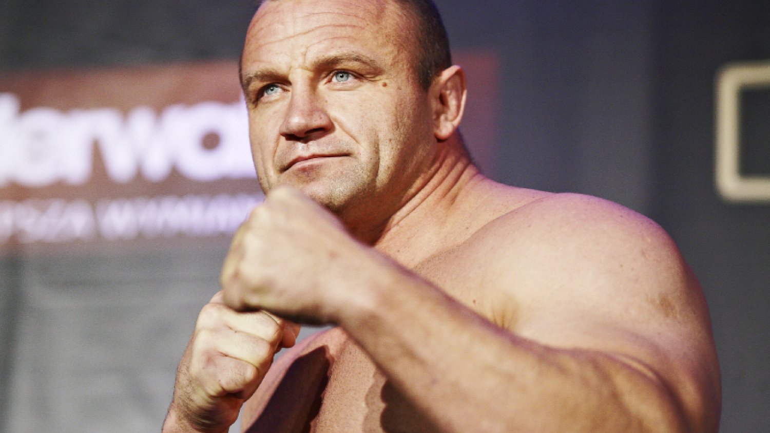 Dieta Mariusza Pudzianowskiego. Jakie posiłki i ile kalorii zjada Pudzian?
