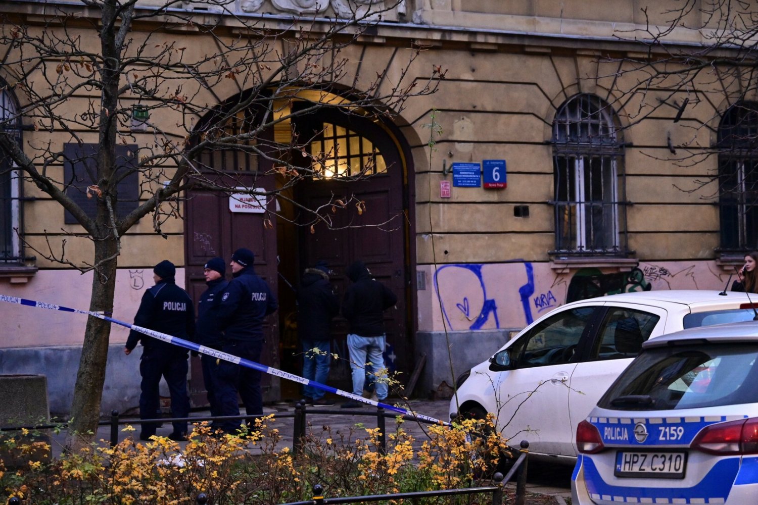 Śmierć policjanta w Warszawie. Rośnie kwota zbiórki dla jego rodziny.