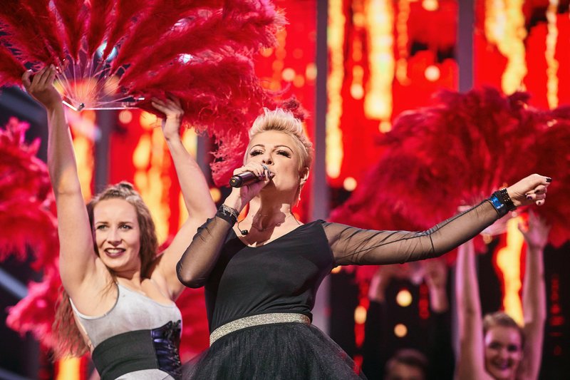 Z zespołu wyleciał wokalista.