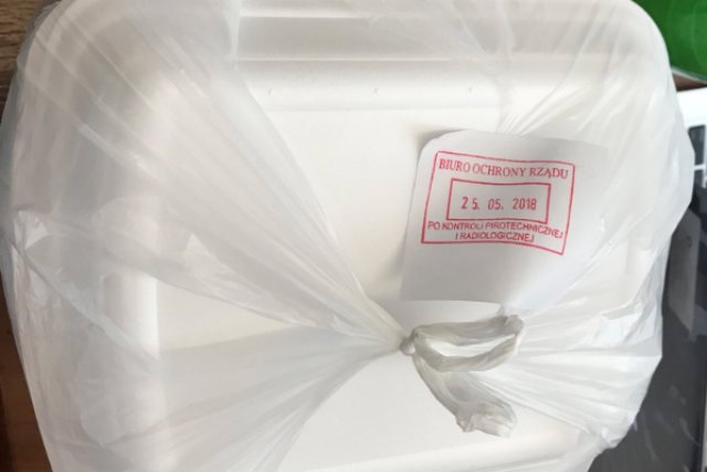 Oto najbezpieczniejsza jajecznica na świecie. Została sprawdzona przez pirotechników. Teraz posiłek może być dostarczony protestującym niepełnosprawnym.