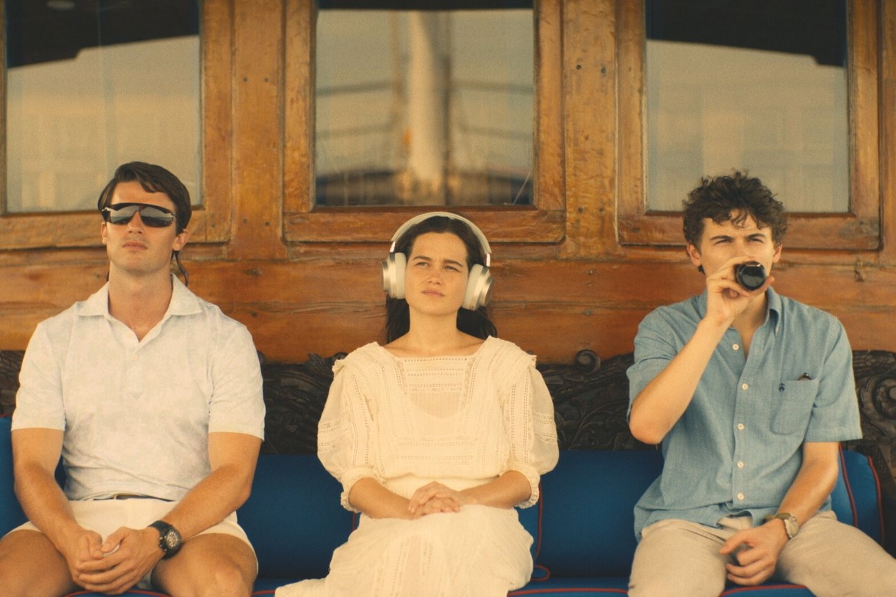 Widziałam trzy odcinki 3. sezonu "Białego Lotosu". Coś tu pachnie "Grą o tron" Recenzja 3. sezonu Biały Lotos od HBO. Duch Coolidge wciąż nawiedza