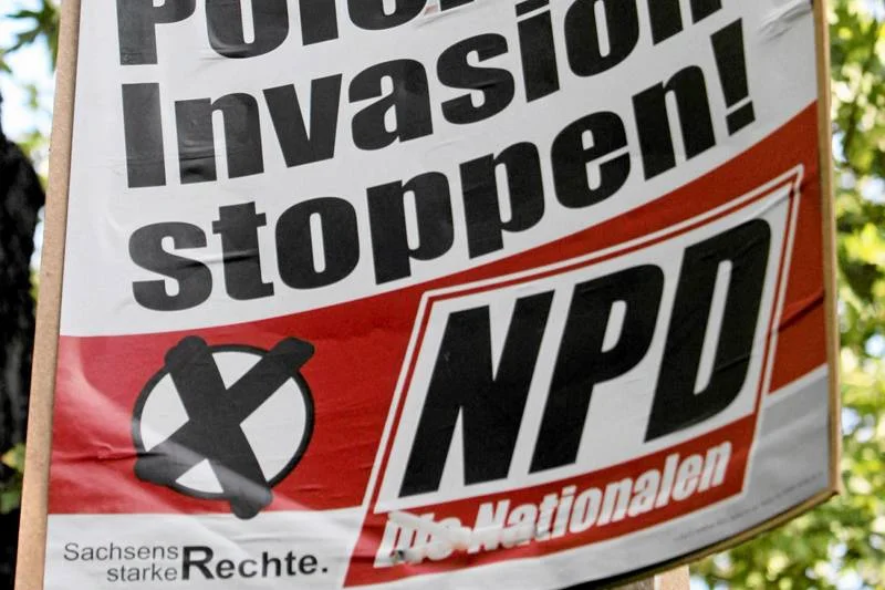 Niemieccy zwolennicy skrajnej prawicy w 2013 roku popełnili blisko 2013 przestępstw na tle ideologicznym.