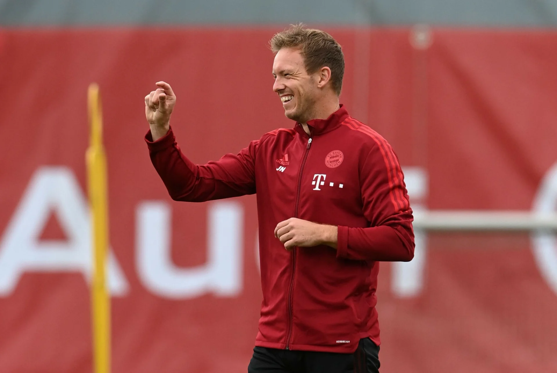 Julian Nagelsmann jeszcze przez kilka dni będzie musiał pozostać w izolacji po zakażeniu COVID-19