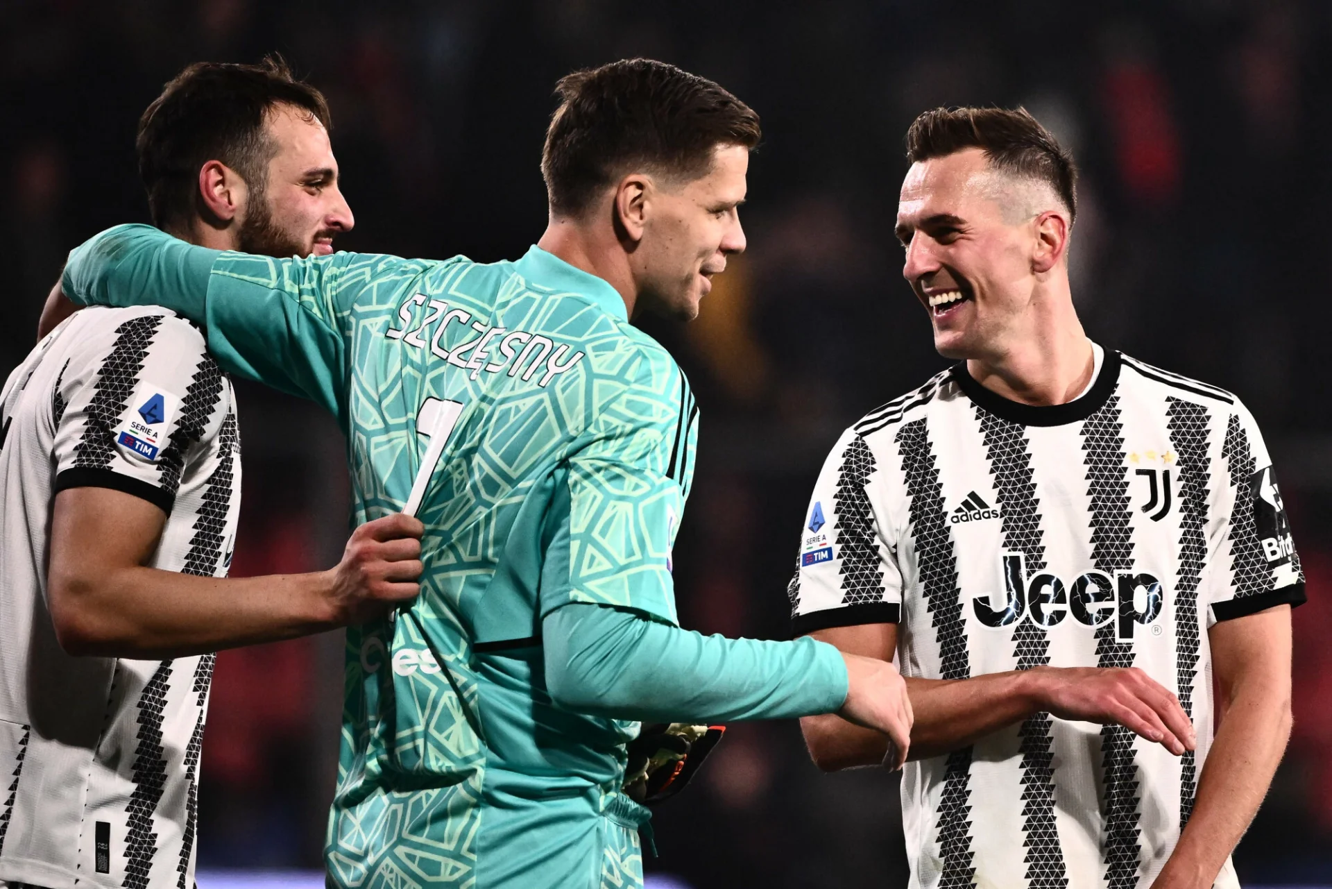Szczęsny wrócił do gry i nie zachwycił. Bohater Milik, strzelił piękną bramkę z wolnego