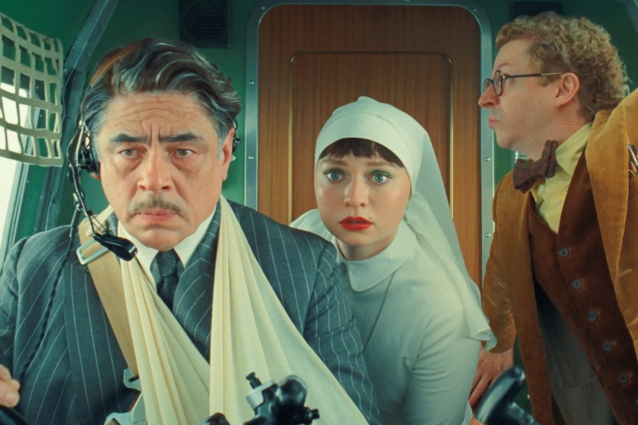 Recenzje nowego filmu Wesa Andersona. "Fenicki układ" z owacjami w Cannes