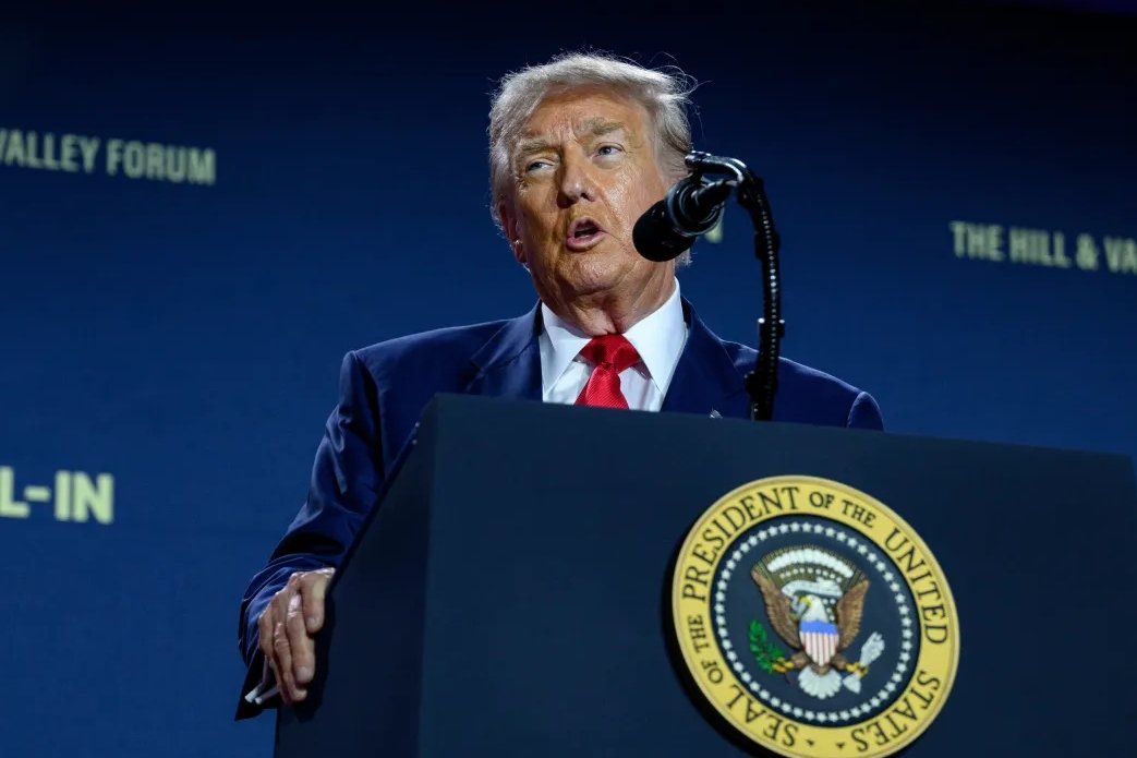 Trump did not throw words to the wind. He gave fresh  information on atomic  ships at Russia