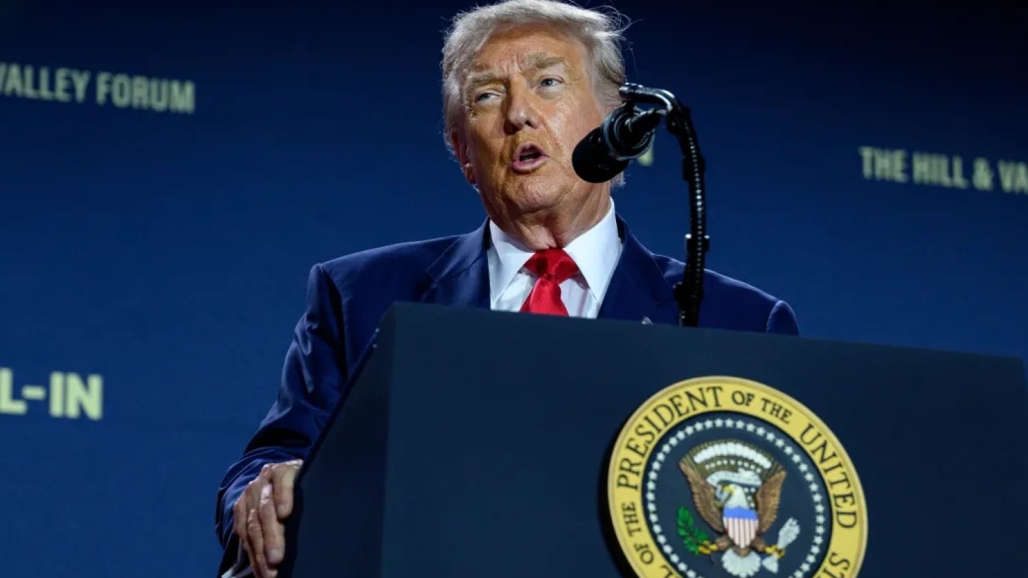 Trump podał nowe informacje ws. okrętów nuklearnych przy Rosji Trump podał nowe informacje ws. okrętów nuklearnych przy Rosji