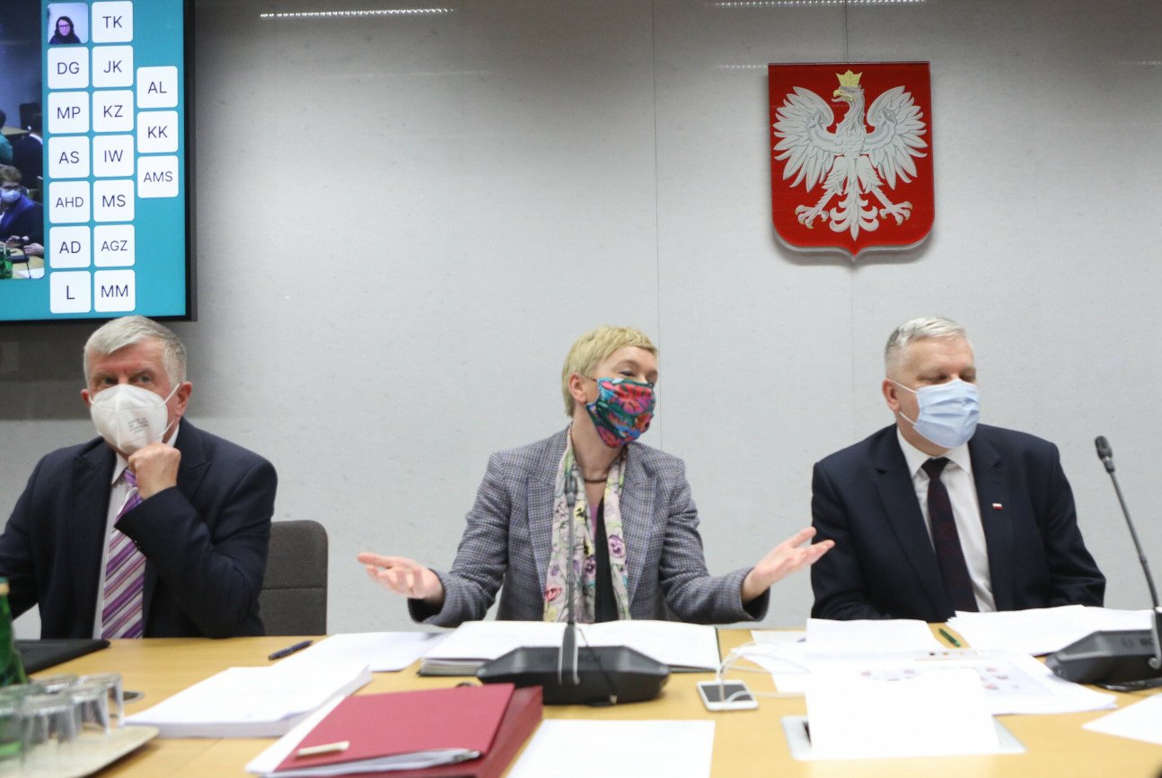 Komsje sejmowe obradowały ws. "Lex Czarnek". Oto przyjęte poprawki.