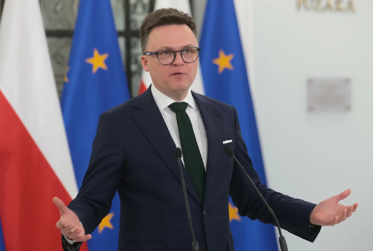 Szymon Hołownia odwołał posiedzenia Sejmu! Chodzi o Wąsika i Kamińskiego.