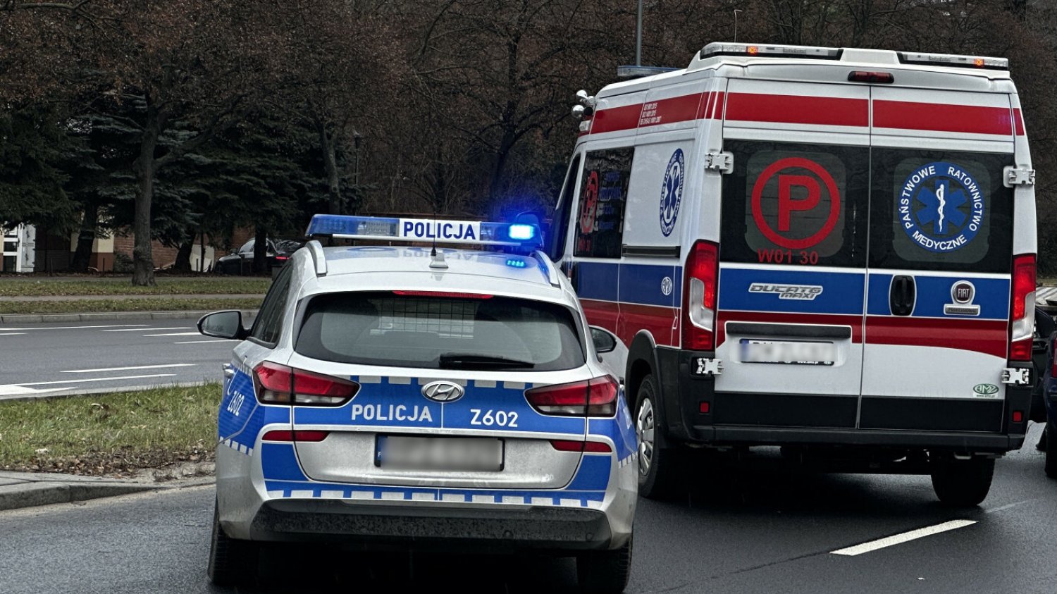 Warszawa. Kobieta wpadła pod śmieciarkę na Ursusie. (Zdjęcie ilustracyjne)