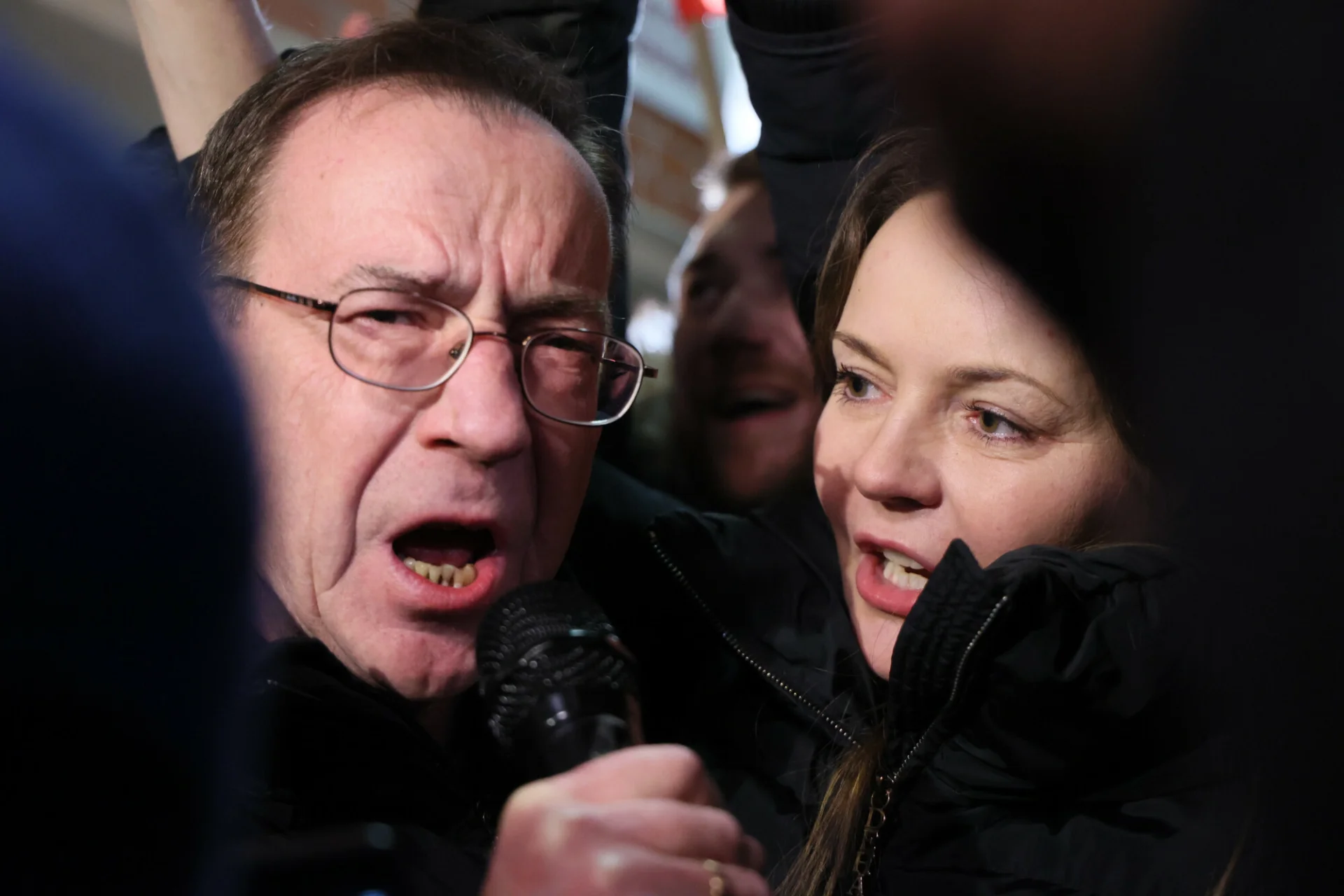 Kamiński na wolności po ułaskawieniu. Pierwszy wpis o Hołowni i Tusku