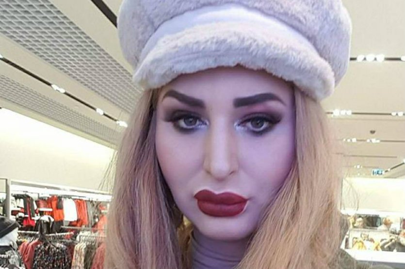 Rafalala powiadomiła na Facebooku, że przebywa w prokuraturze.