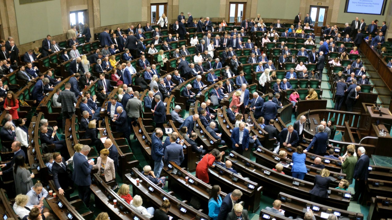 Jest decyzja Sejmu ws. "Lex Tusk"! Teraz wszystko zależy od Dudy. Jest decyzja Sejmu ws. "Lex Tusk"! Teraz wszystko zależy od Dudy.