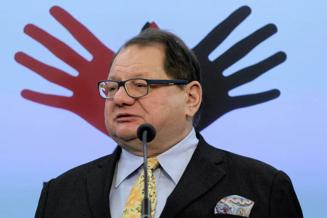 Prezes NIK może stanąć przed Trybunałem Stanu. Ryszard Kalisz już złożył wstępny wniosek