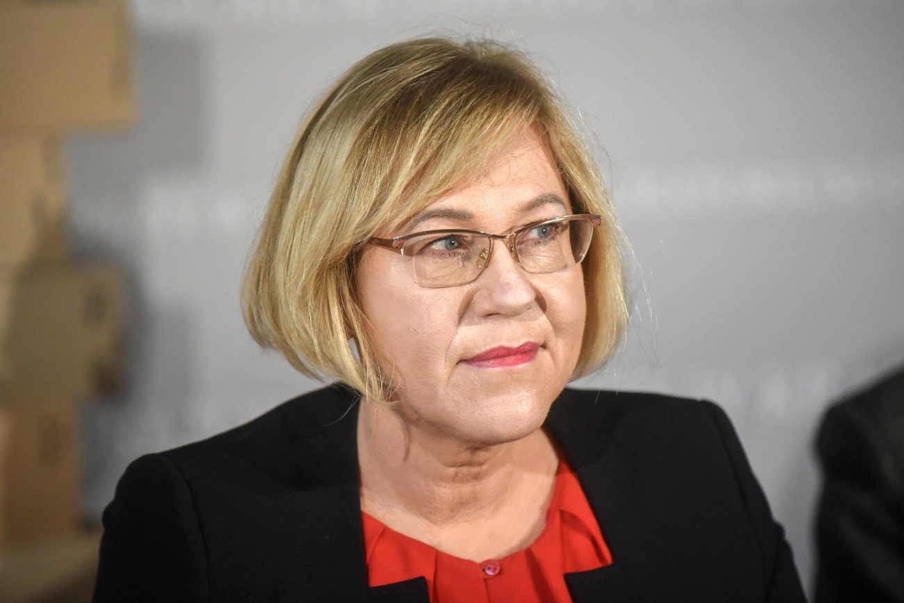 Kurator Nowak poucza na Twitterze. Specjalne przesłanie na "dzień pański".