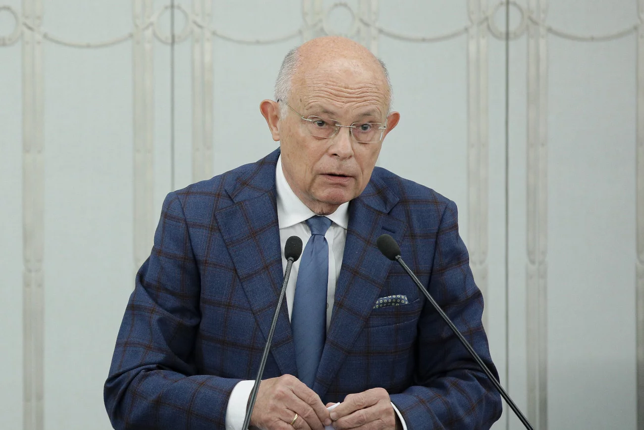 Marek Borowski skomentował decyzję marszałek Witek o reasumpcji głosowania w Sejmie.