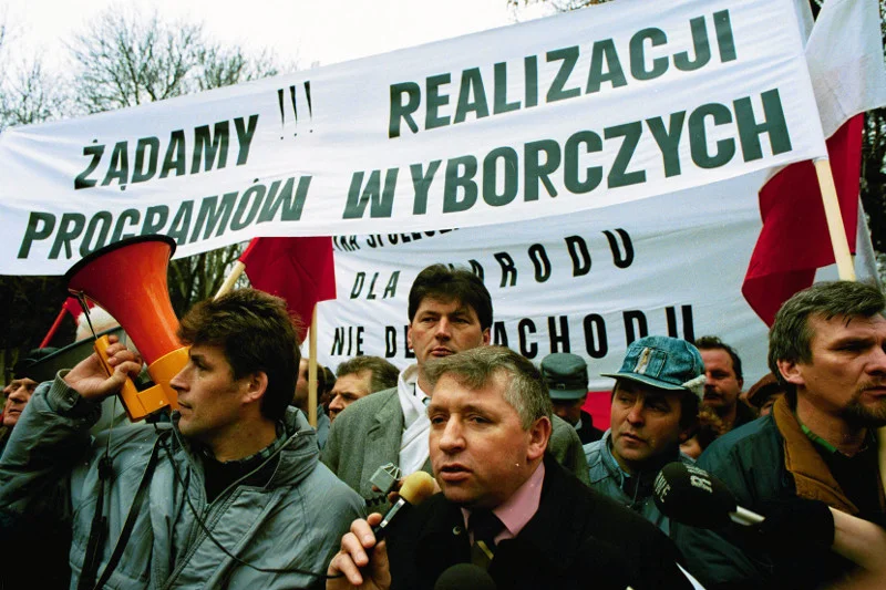 Początki śp. Andrzeja Leppera też były skromne.