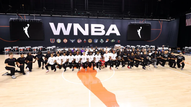 Bojkot w czterech amerykańskich ligach: NBA, WNBA, MLS i MLB.