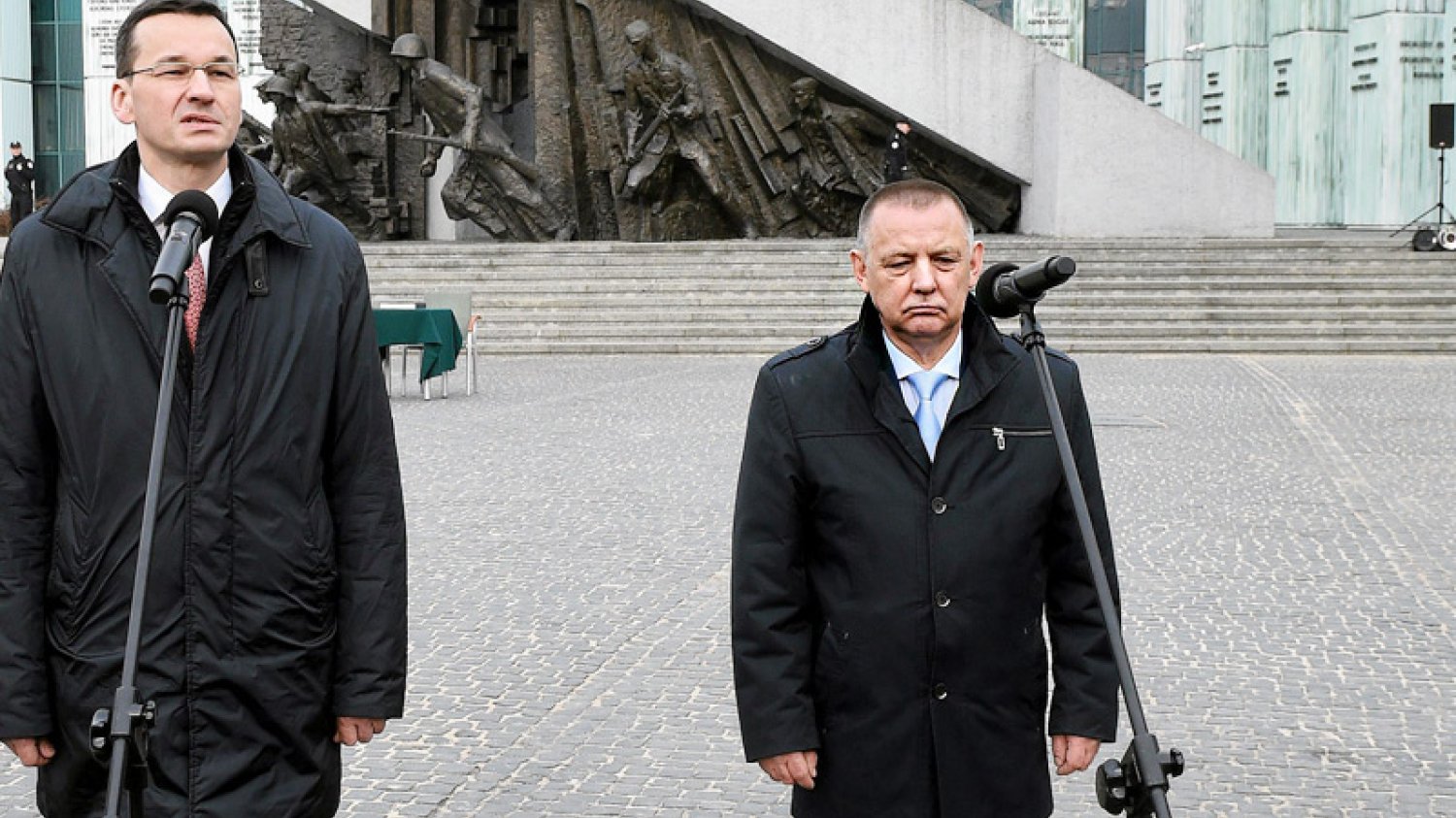 Wiceminister finansów Marian Banaś może przysporzyć rządowi PiS sporych kłopotów wizerunkowych. Wszystko przez jego luksusową majówkę, za którą nie wiadomo kto zapłacił.