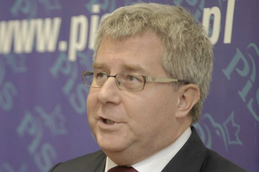 Ryzard Czarnecki pochwalił się na Twitterze zdjęciem z polską Anną Zalewską.