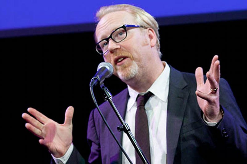 "Deadline'y są OK" – mówi Adam Savage z "Pogromców mitów" i podkreśla, że pod presją czasu stajemy się bardziej kreatywni.