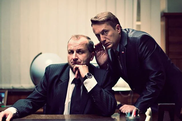 Prezes Jarosław (Robert Górski) i pan Mariusz (Mikołaj Cieślak).