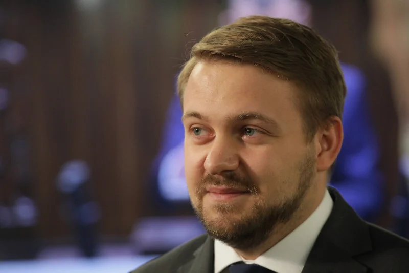 Jacek Ozdoba chciał dogryźć Januszowi Gajosowi, ale mu się nie udało.