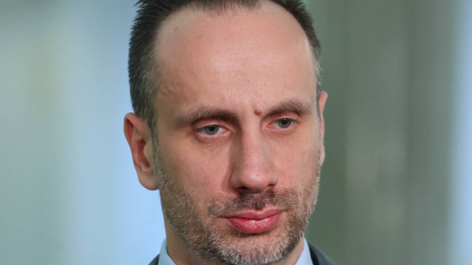 Wyciekły maile członków PiS. Janusz Kowalski został nazwany palantem