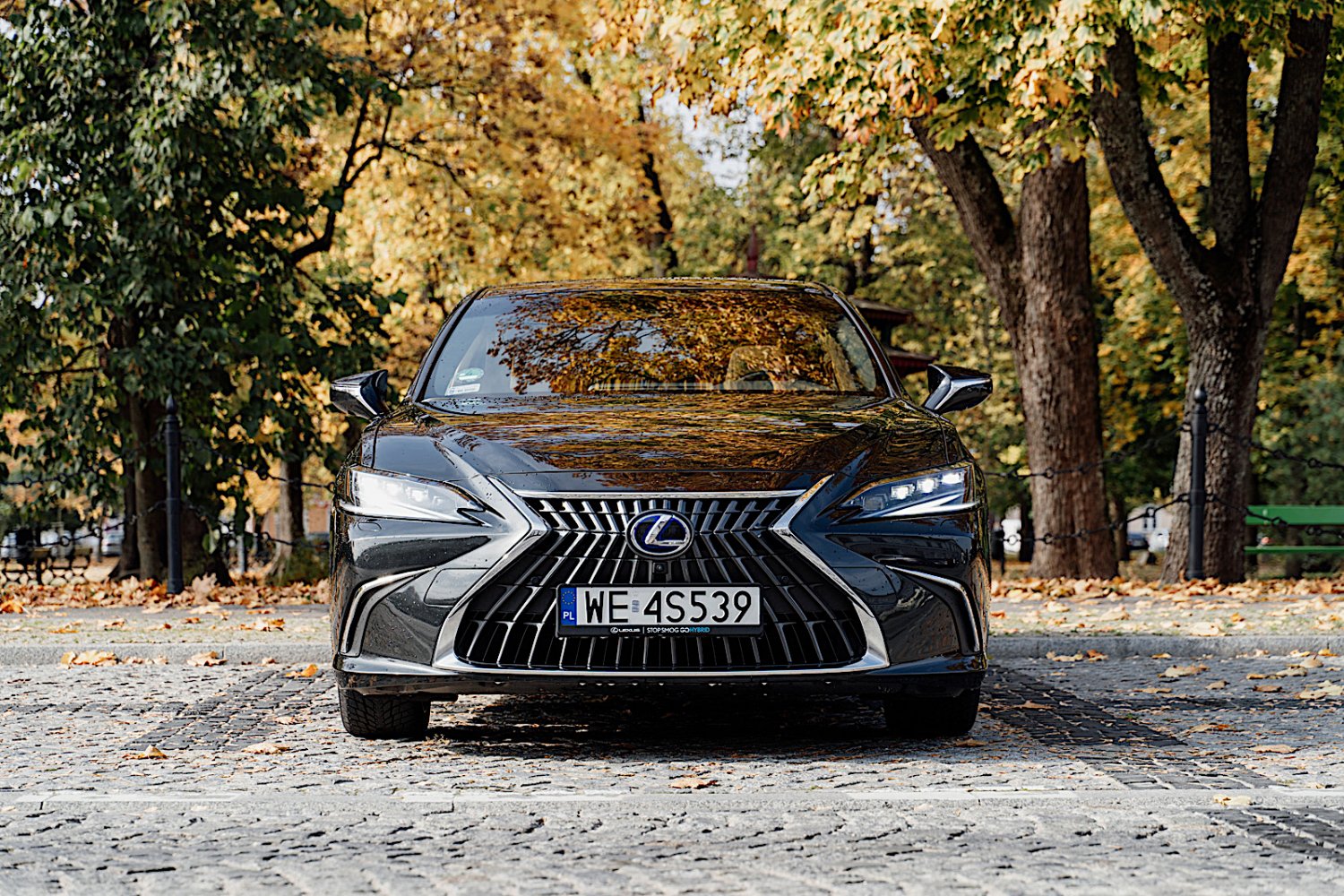 Lexus ES300h – test.