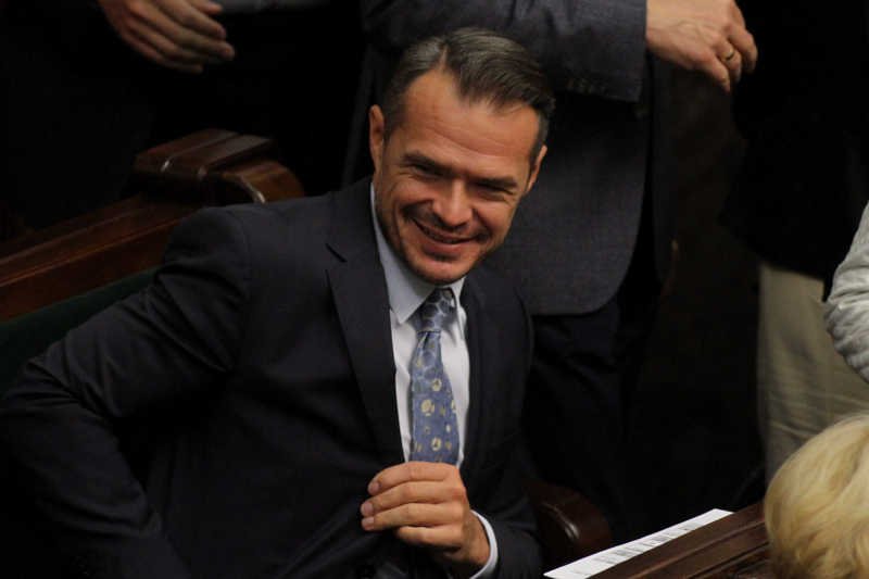 Sławomir Nowak powinien jak najszybciej oddać mandat posła.