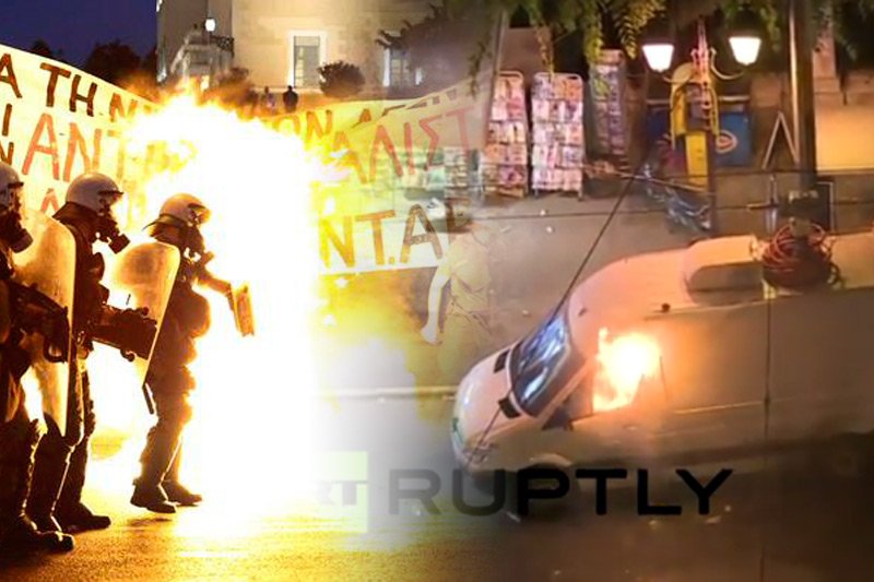 W środowy wieczór Ateny ogarnęły zamieszki sfrustrowanego tłumu.