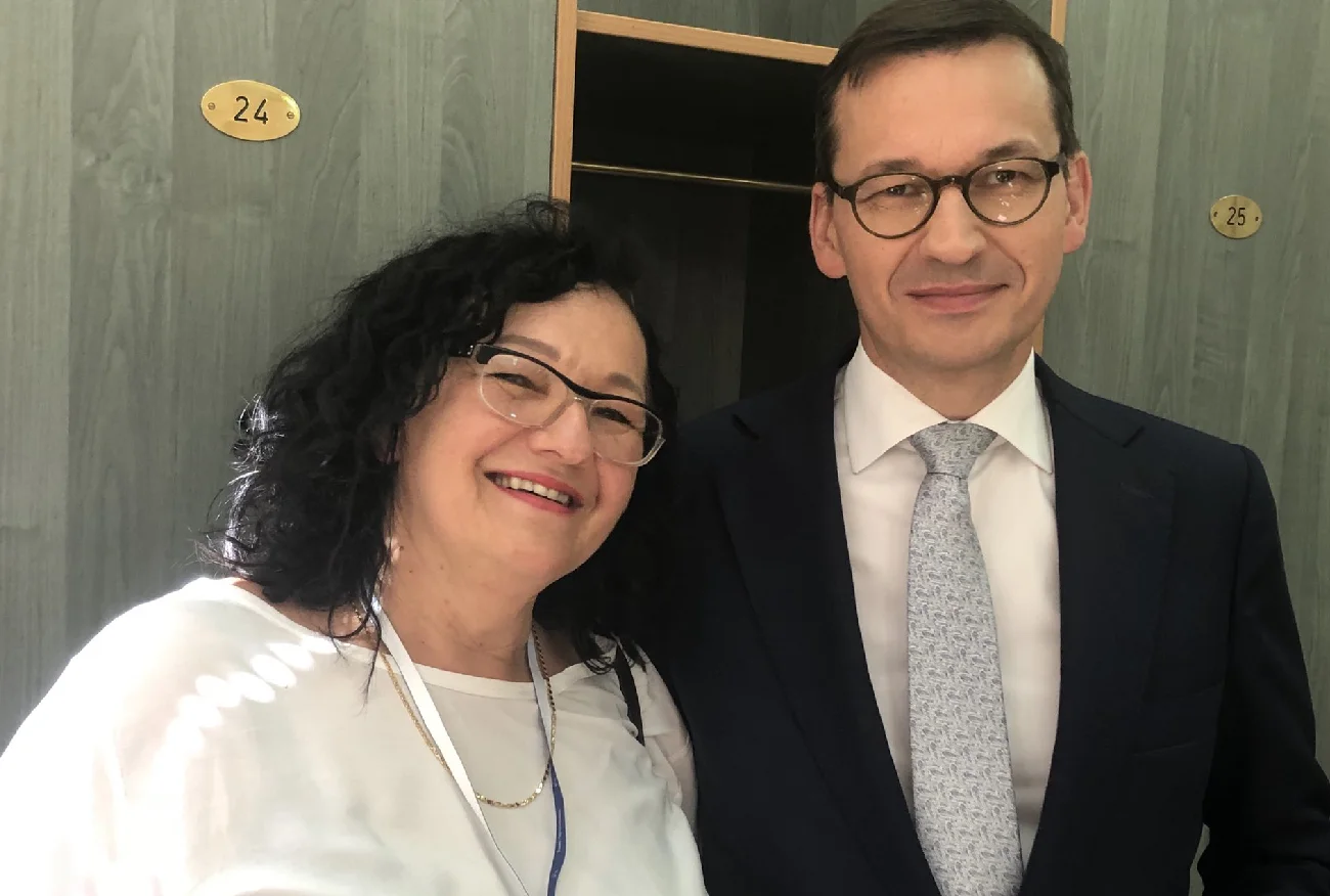 Trzebnica. Siostra Mateusza Morawieckiego Anna Morawiecka na "fikcyjnym etacie"