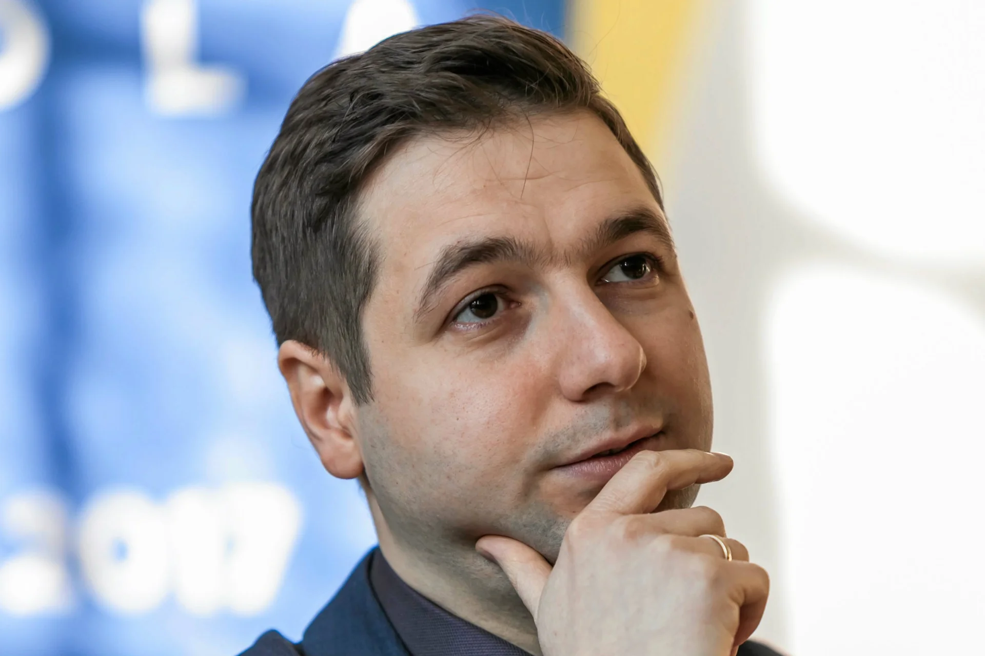 Patryk Jaki oskarżył polityka PO Roberta Kropiwnickiego o prowadzenie agencji towarzyskiej.