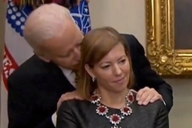 Joe Biden i żona nowego sekretarza obrony Asha Cartera