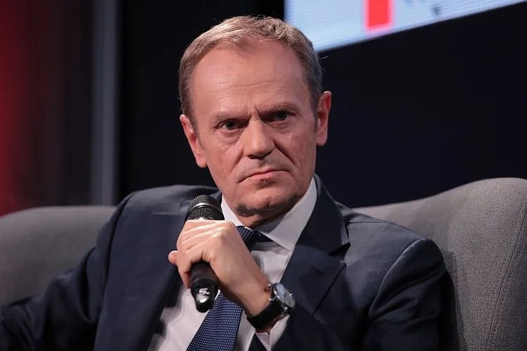 Donald Tusk ostro ocenił wezwanie Marka Prawdy do MSZ.