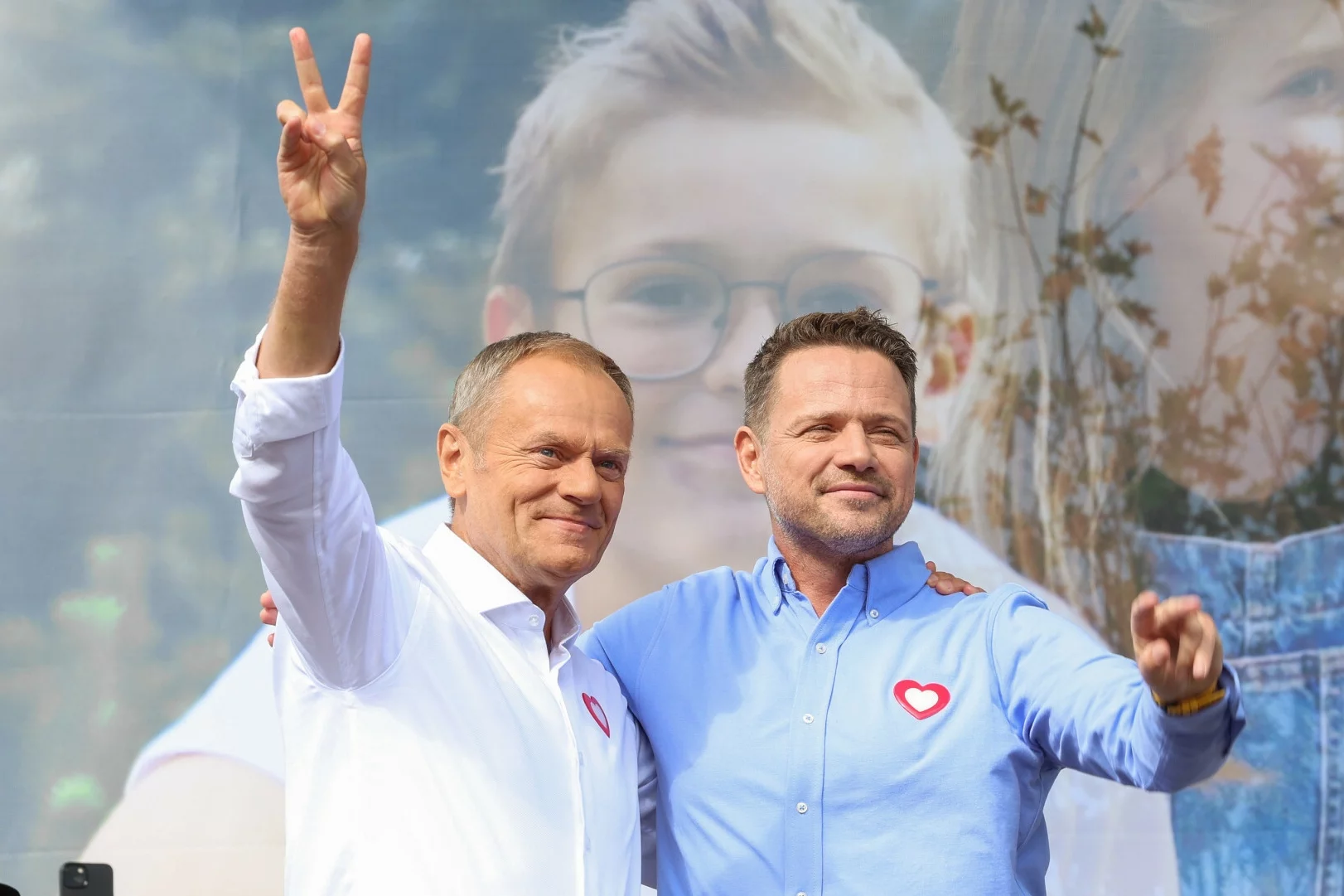 Donald Tusk pokazał wewnętrzny sondaż. Minimalna różnica między KO i PiS.