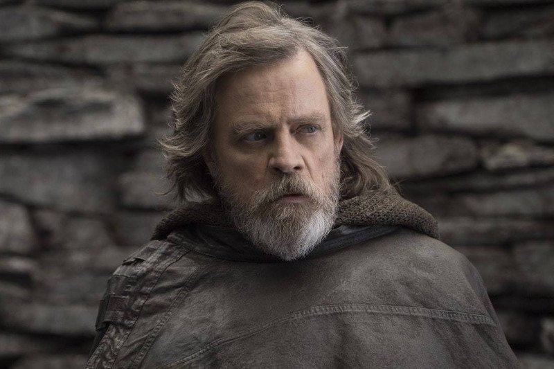 Mark Hamill wytłumaczył się ze swojego posta.