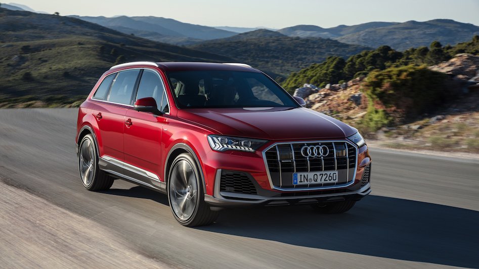 Nowe Audi Q7 to jeszcze mocniejszy, nowoczesny SUV. Zachwyca przestrzenią i możliwościami na drodze.