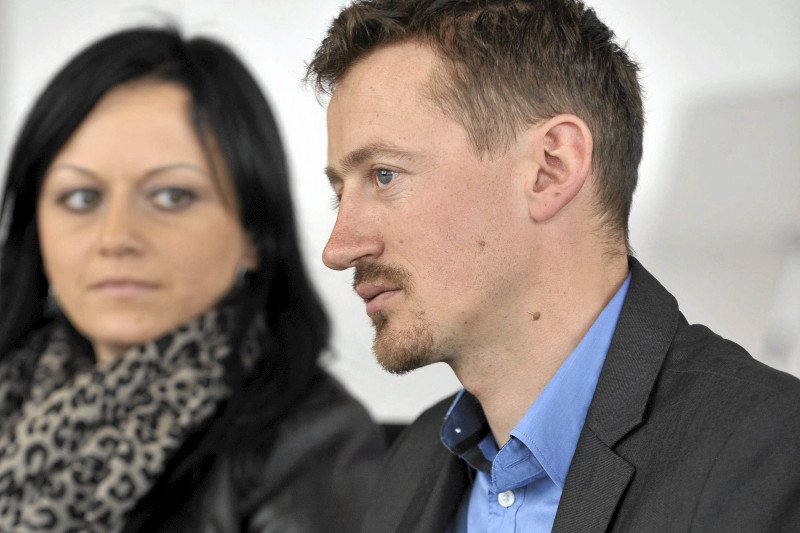 "Absolutnie nie zależało mi na tym, by atakować i obrażać tę dziewczynę" – pisze na FB Izabela Małysz o stalkerce, która od 4 lat nęka jej rodzinę.