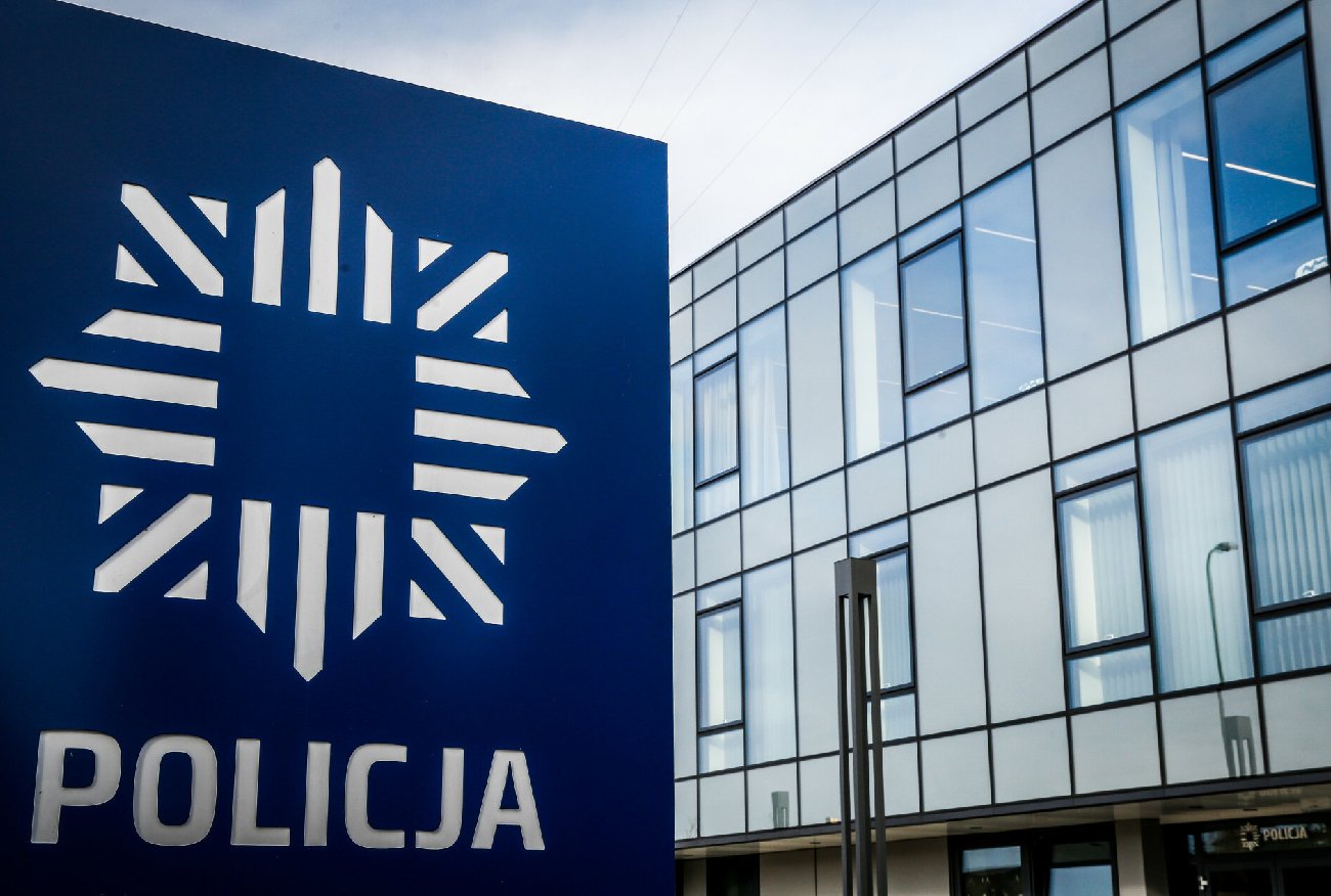 Gdańsk. Zabiła swoją 2-miesięczną córkę, a ciało zawiozła policji