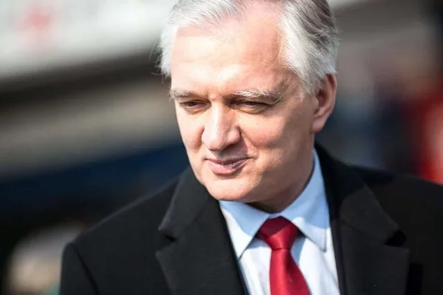 Jarosław Gowin ma powody do zadowolenia.