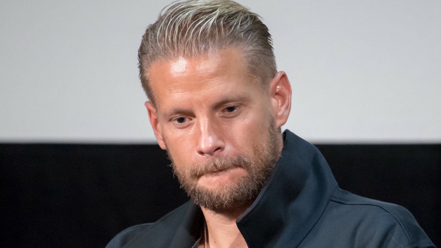 Sebastian Fabijański wymusił zamknięcie kuchni i kazał ludziom wstać.