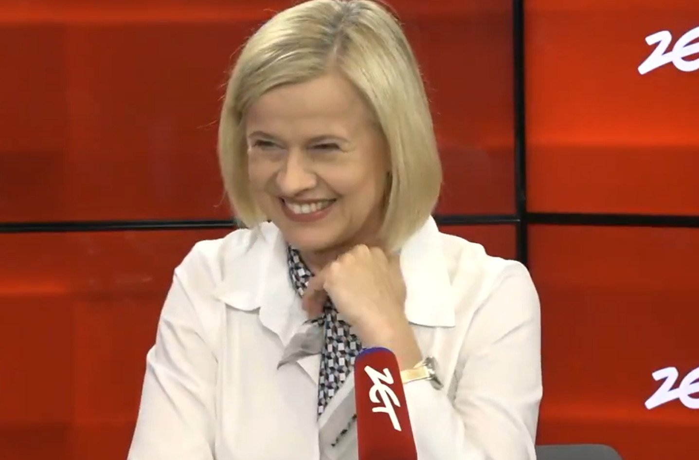 Czarnecki wywołał śmiech w studiu. Uparcie broni premiera ws. obligacji.