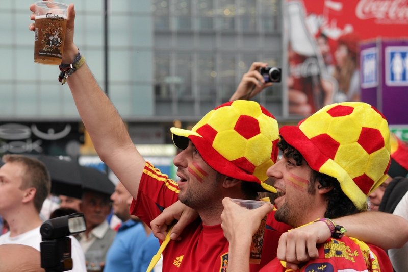 Chi Far-sohe-yahtzee totes-fun-yacht-ski? - co byście odpowiedzieli?