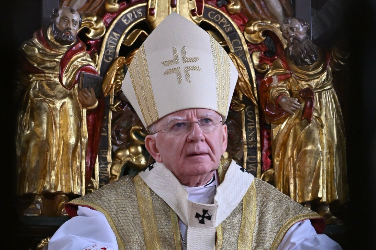 Marek Jędraszewski o aborcji. "Poczęte dziecko nie jest częścią matki"