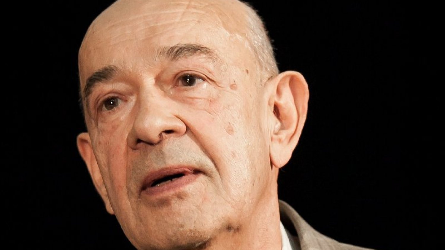 Antoni Krauze, reżyser "Smoleńska" otrzymał nagrodę imienia prezydenta Lecha Kaczyńskiego.