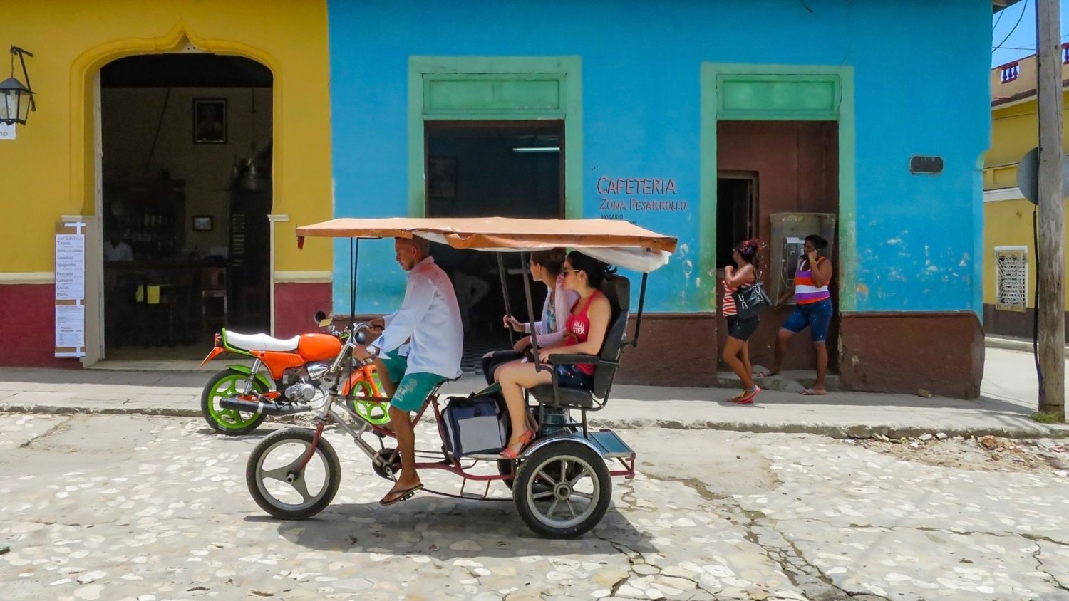MSZ wydało pilny komunikat dla Polaków. Rajskie wakacje zagrożone