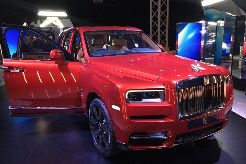 Cullinan robi wrażenie na żywo. Więcej w nim wojownika niż typowego dla marki majestatu.