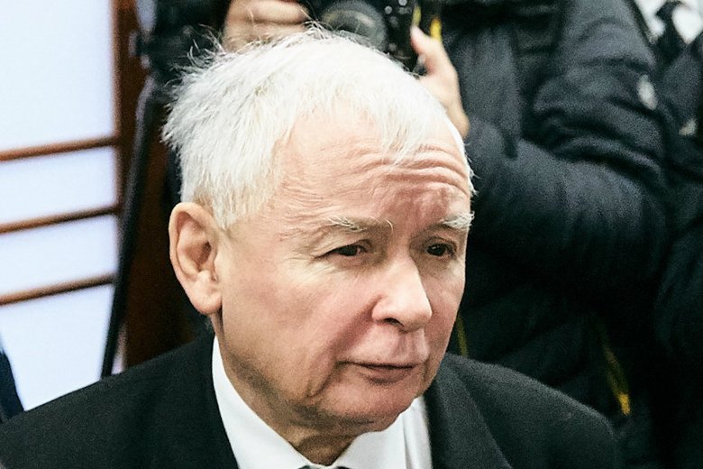 Jarosław Kaczyński publikuje w prasie nekrologii. Żegna Adamowicza