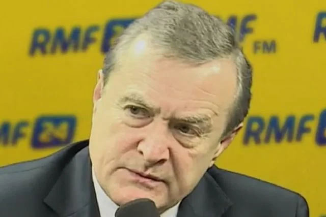 Piotr Gliński powiedział w rozmowie z RMF FM, że nie ma nic przeciwko zburzeniu Pałacu Kultury i Nauki.